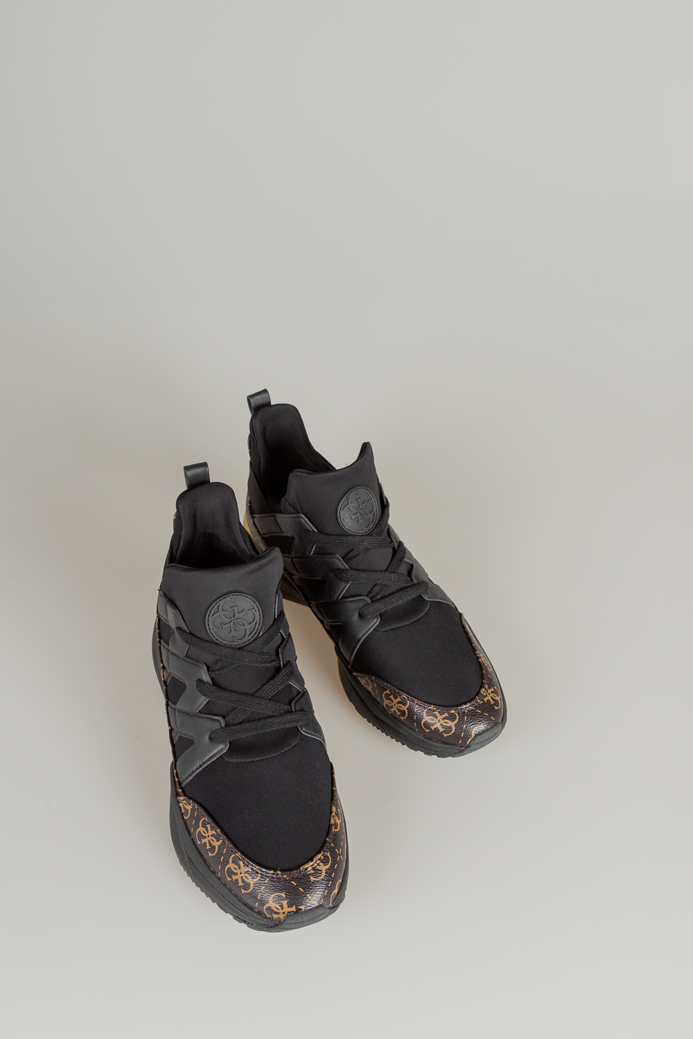 Guess on sale baileen sneakers